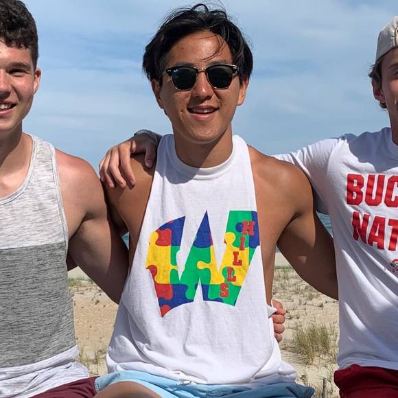Profile Picture of Daniel Park (@danpark) on Poshmark