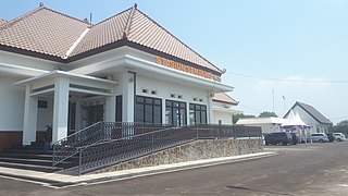 Profile Picture of Sembung railway stationon Wikipedia