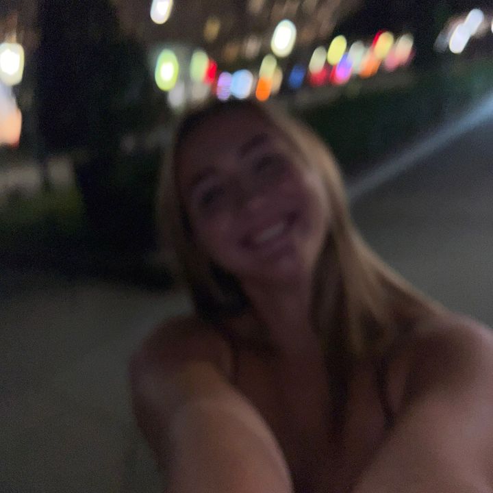 Profile Picture of whitney (@whitbitbot) on Tiktok