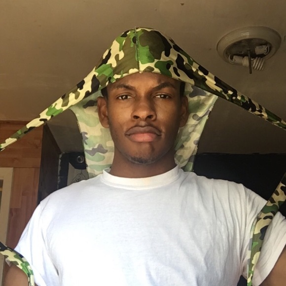 Profile Picture of Devon Walker (@iiiammdee) on Poshmark