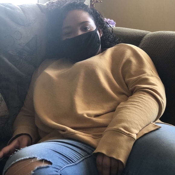 Profile Picture of Adrianna Collier (@spiffyadri) on Poshmark