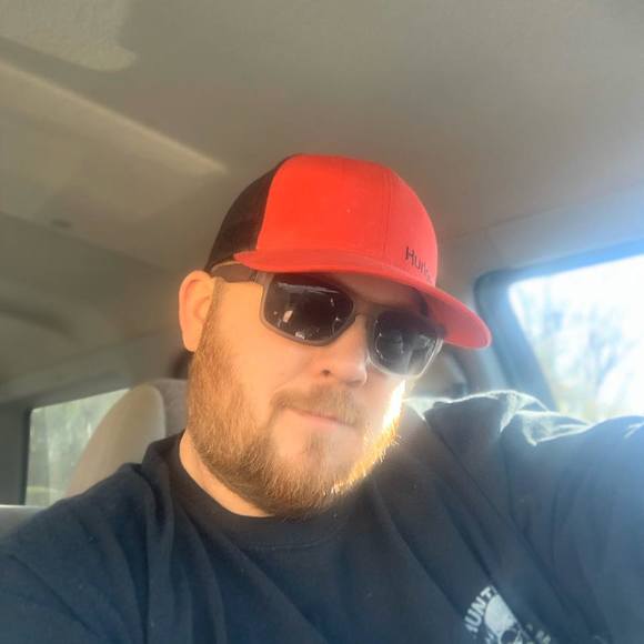 Jamie Guilliams - Poshmark Profile Picture of Jamie Guilliams (@guilliamsjamie) on Poshmark