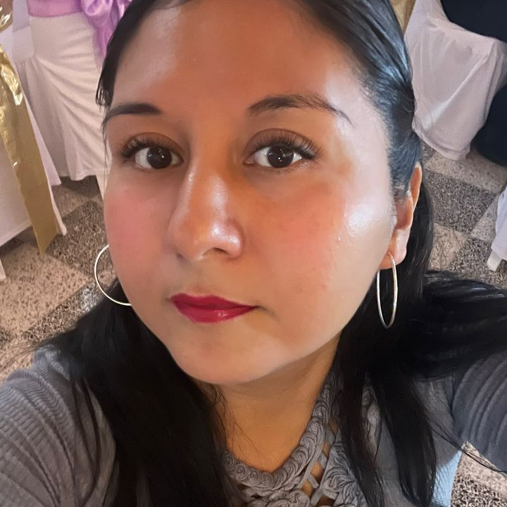 Profile Picture of Elizabeth Marin (@@elizabethmarin60) on Tiktok
