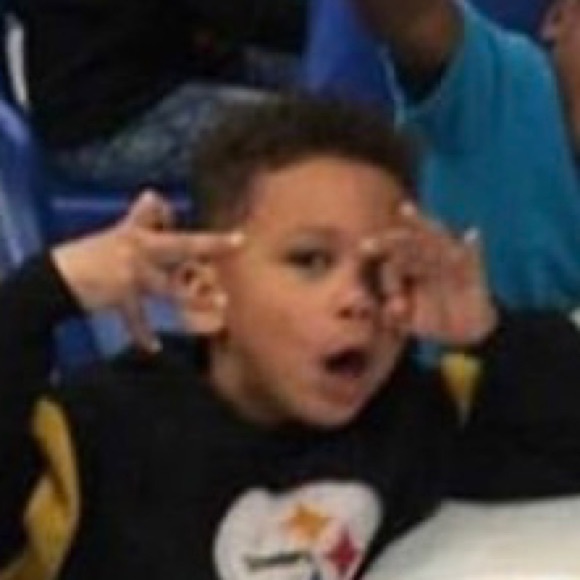 Calvin Tumber - Poshmark Profile Picture of Calvin Tumber (@calvinsneaks) on Poshmark