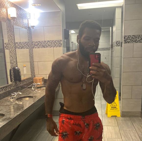 Profile Picture of Ronald Bryant (@durbinronald) on Poshmark