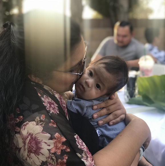 Profile Picture of Genesis Moya (@genesismoya) on Poshmark