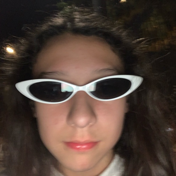 Profile Picture of Coraima Mansilla (@coraima515) on Poshmark