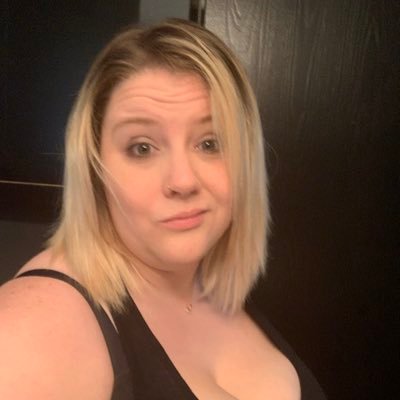 Profile Picture of Britney Beck (@BritneyBeck13) on Twitter