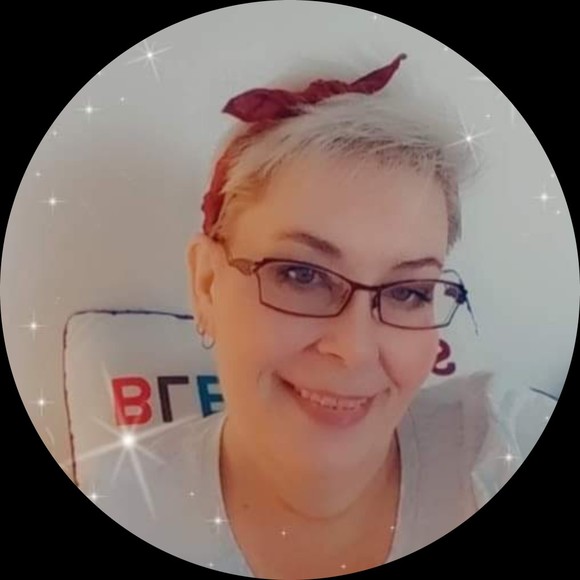 Profile Picture of Valarie Larralde (@valkay51) on Poshmark