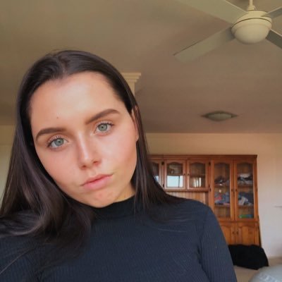 Profile Picture of Sophie Dillon (@sophiedillon02) on Twitter