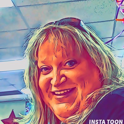 Profile Picture of Michelle Nelson (@MNelson_72) on Twitter