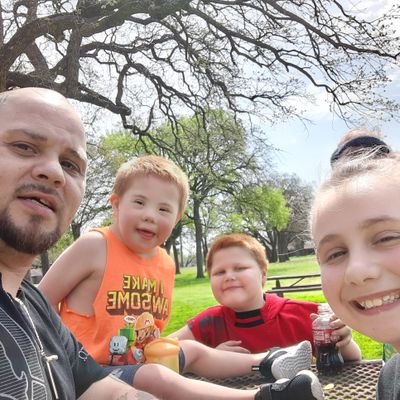 Profile Picture of Joseph Mangold (@mangoldjoe619) on Twitter