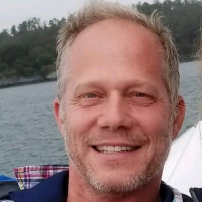 Profile Picture of David Reinfeld (@DavidReinfeld1) on Twitter