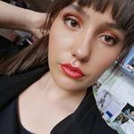 Profile Picture of perrine rose rouge (@perrine_rose_rouge) on Instagram