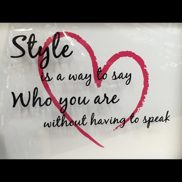 Profile Picture of Silvadi Ahram (@ahramh) on Poshmark