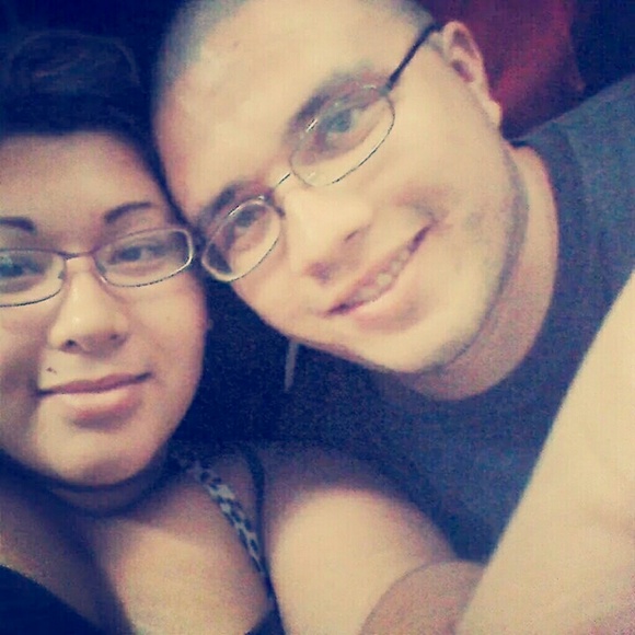 Profile Picture of Gloria Delgado (@crespinglo) on Poshmark