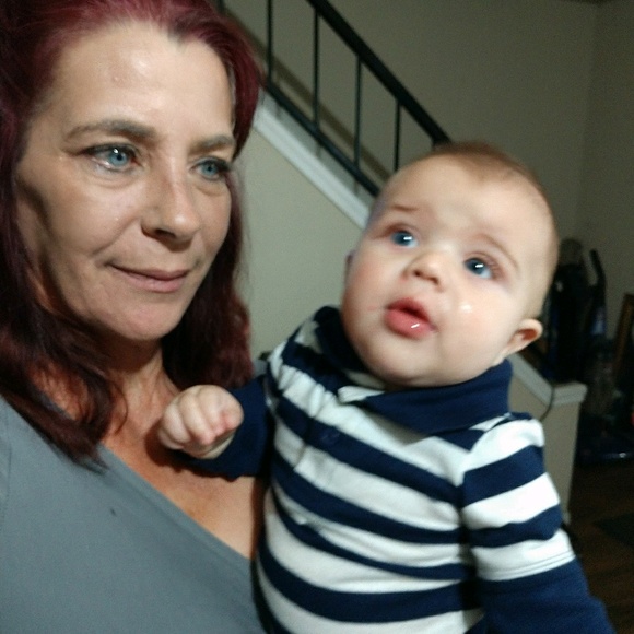 Profile Picture of Kimberly Mentch (@kimberly_1967) on Poshmark