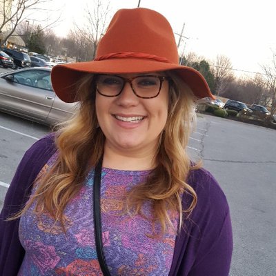 Profile Picture of Erin Dewitt (@erinbeth123) on Twitter