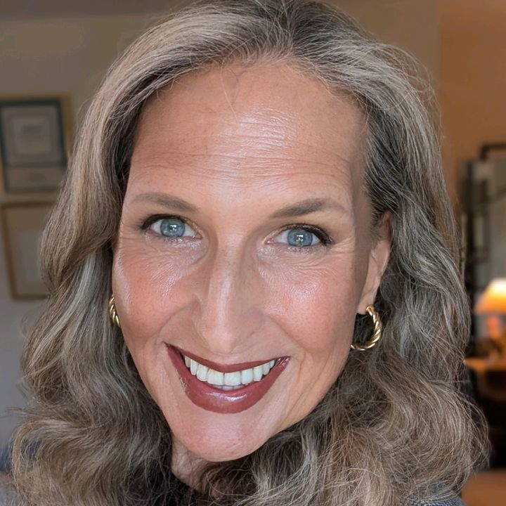 Profile Picture of Michael Delsine (@michaeldelsine) on Tiktok