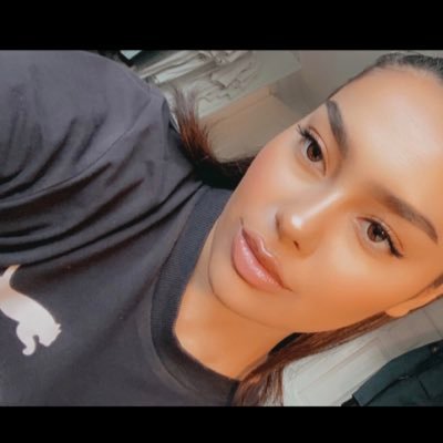 Profile Picture of Gemma (@GemmaEPotts) on Twitter