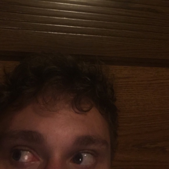 Profile Picture of Joey Sundstrom (@joey8_24) on Poshmark