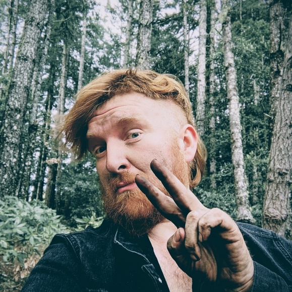 Profile Picture of Charles Hinds (@iddqd87) on Poshmark