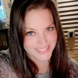 Profile Picture of Heather McClintock (@hamcclintock) on Facebook