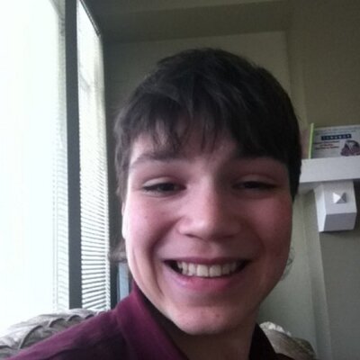 Profile Picture of Isiah Hendricks (@hendy822) on Twitter