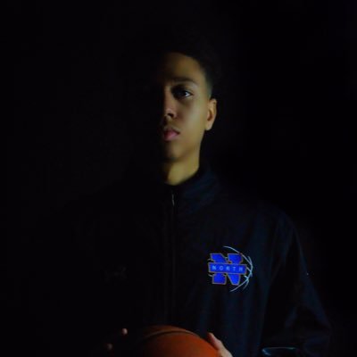 Profile Picture of Darryl Bennett (@Dj70504267) on Twitter