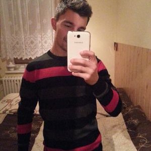 Profile Picture of Hans Heppner (@10N3RW01F) on Twitter