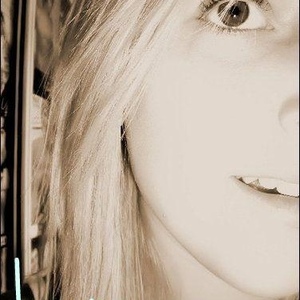 Profile Picture of Laura Grimshaw (@155743399) on Myspace