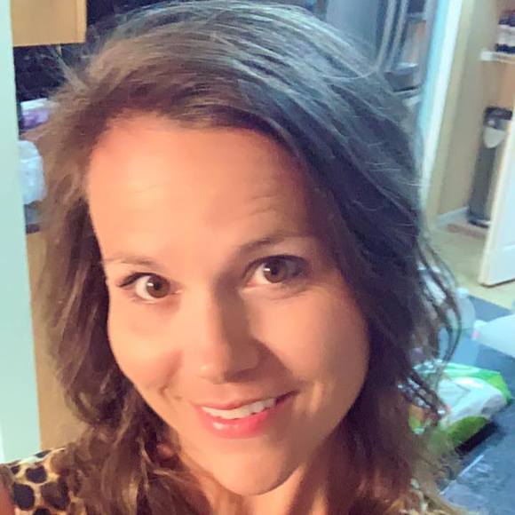 Profile Picture of Morgan Bundrick (@morgan_bundrick) on Poshmark