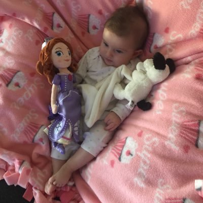 Profile Picture of Sylvia Mandy McGill (@@Sylvia81USA) on Twitter