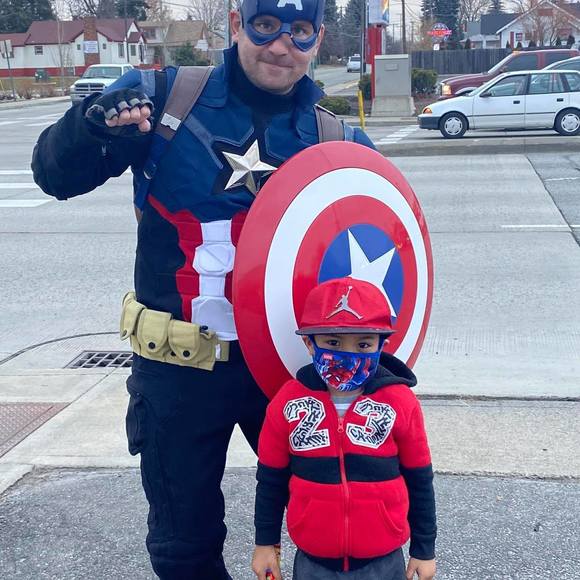 Profile Picture of Jason Edmond (@jasonedmond) on Poshmark