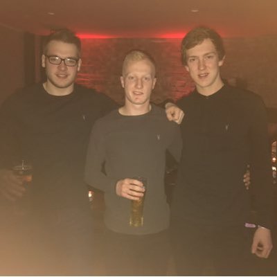 Profile Picture of Tom (@thomasveal1) on Twitter