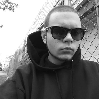 Profile Picture of Andrew Wenrich (@WenrichAndrew) on Twitter