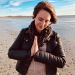 Profile Picture of Julia Michele Caldwell (@live_sobrightly) on Instagram