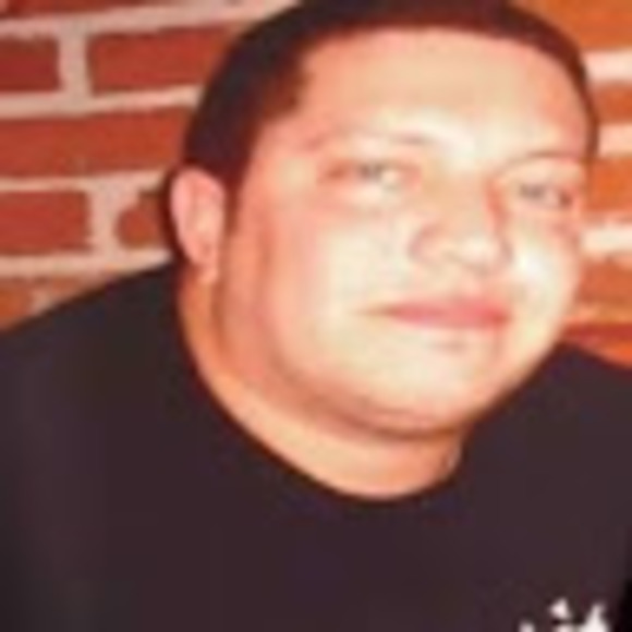 Profile Picture of Sal Vulcano (@ant91854) on Poshmark