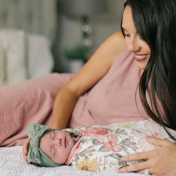 Profile Picture of Taylor Baroli (@taylorpaigerush) on Poshmark