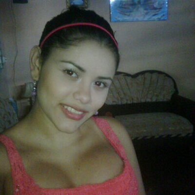 Profile Picture of Iris Castro (@iriscastro33) on Twitter