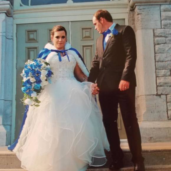 Profile Picture of Angel Lafontaine (@amc_1) on Poshmark