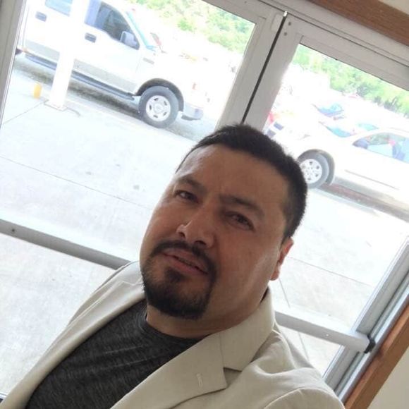 Profile Picture of Fidel Silva (@fidelsilva) on Poshmark