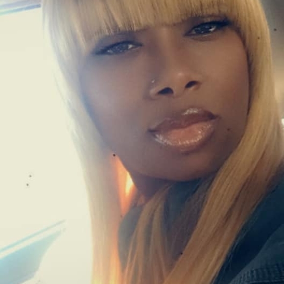 Profile Picture of Tameka Goggin (@gogginstameka) on Poshmark