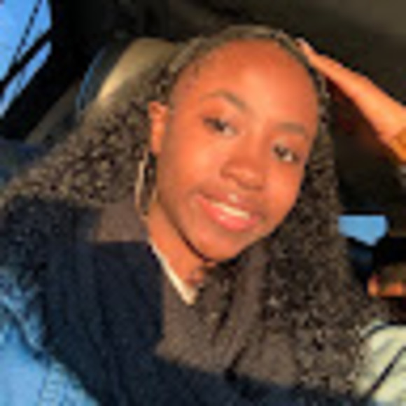 Profile Picture of Anèycia Mcwilliams (@aneycia1) on Poshmark
