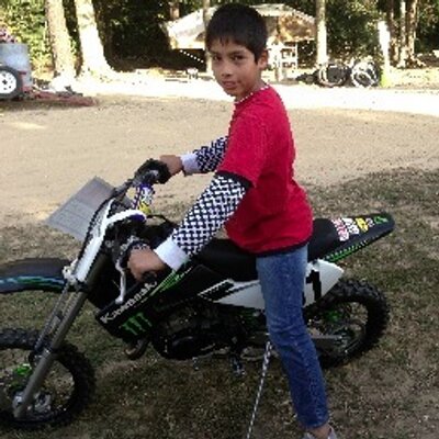 Profile Picture of Alexander Paz (@alexanderpaz123) on Twitter