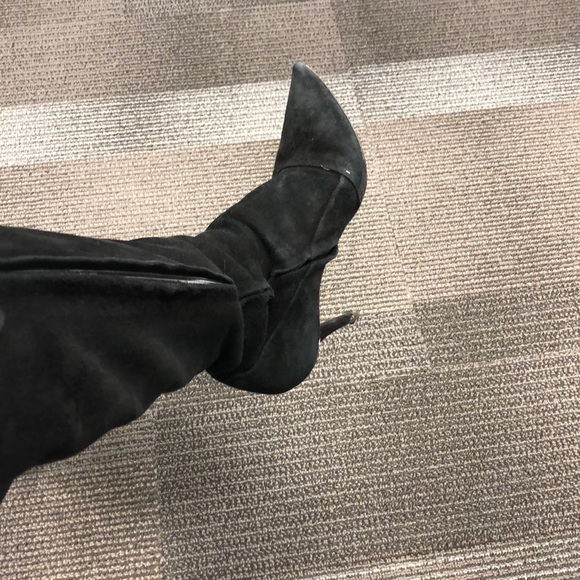 Profile Picture of Audrey Andrews (@alandrews65) on Poshmark