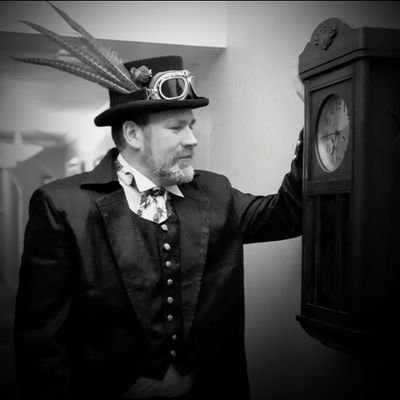 Profile Picture of Robin Jones (@robinjones70) on Twitter
