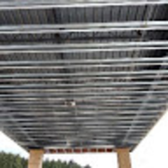 Profile Picture of Juan Lopez (@frameline851) on Poshmark