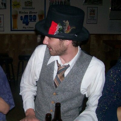 Profile Picture of Cole Leon (@ColeLeon) on Twitter
