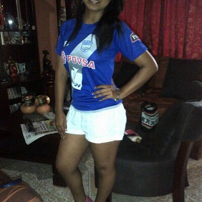 Profile Picture of Viviana Villarreal (@vivianavillarr2) on Twitter